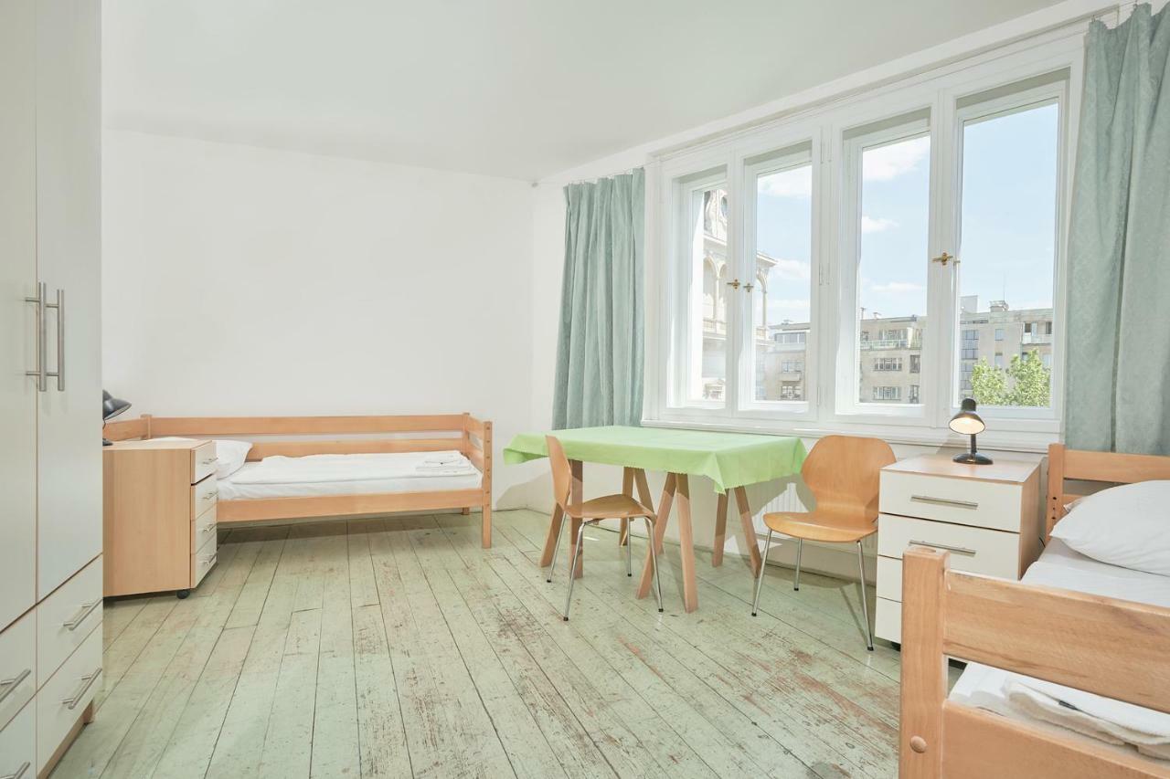 Hostel Mikolase Alse Prague Ngoại thất bức ảnh